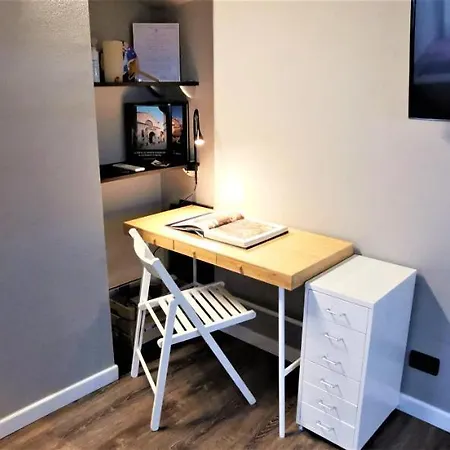 Luxory Center - Bilocale In Centro Storico In Palazzo D'epoca In Zona Pedonale Vicino Metro Vittoria * Brescia