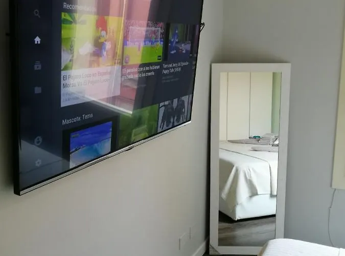 Luxory Center - Bilocale In Centro Storico In Palazzo D'epoca In Zona Pedonale Vicino Metro Vittoria Appartement *